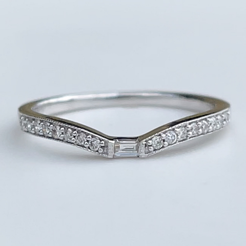 1/8 Carat Baguette and Round Diamond Band