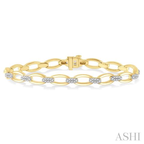 3/4 Ctw Oval Open Link Round Cut Diamond Bracelet in 14K Yellow Gold